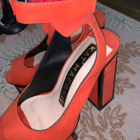 Like-New Kat Maconie London Maya Chunky Chain Heel - Picture 6 of 7